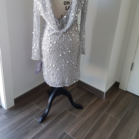 Sequined dress - Picture 2 of 3